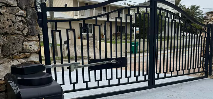 Swing Gate Opener with Keypad El Centro